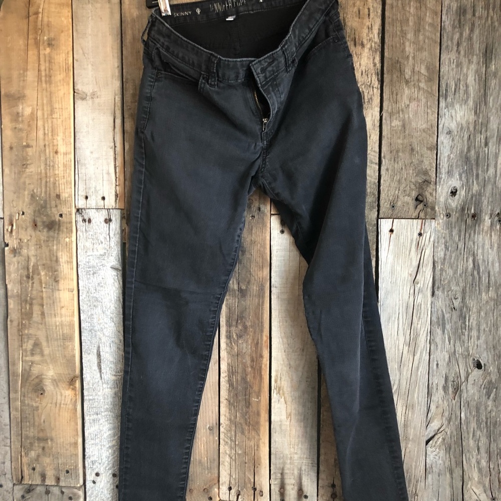 JLO black skinny leg jeans